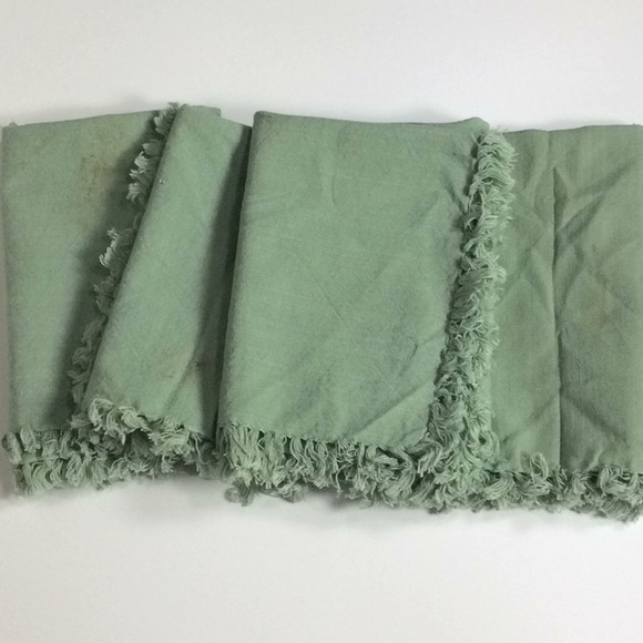 Eight Cloth Napkins - Picture 5 of 6